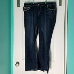 Maurices jeans